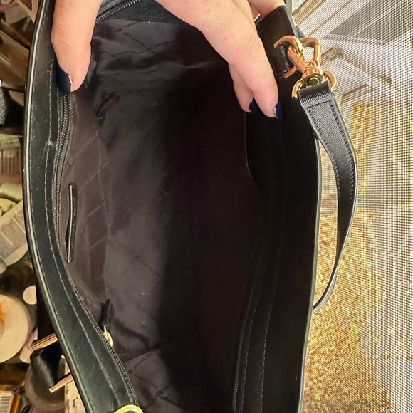 Michael Kors - Picture 2 of 3